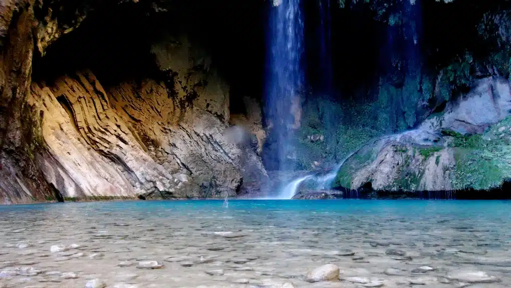 Matacanes - Cascada del Chipitín Matacanes - Cascada del Chipitín